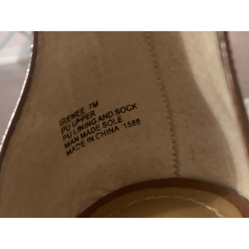Steve Madden Irenee Cognac Patent Sandals | Size 7 - Picture 5 of 6